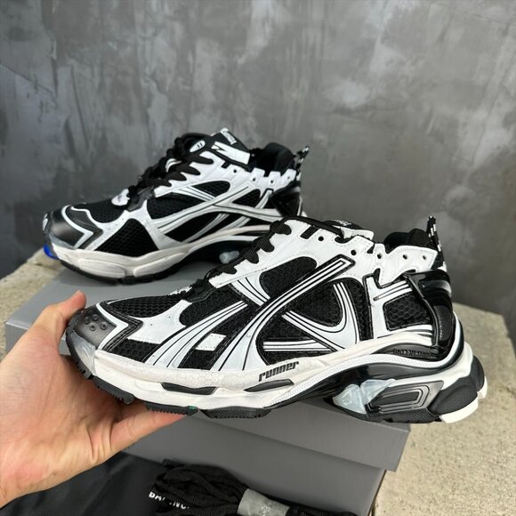 Balenciaga sneakers main image 6